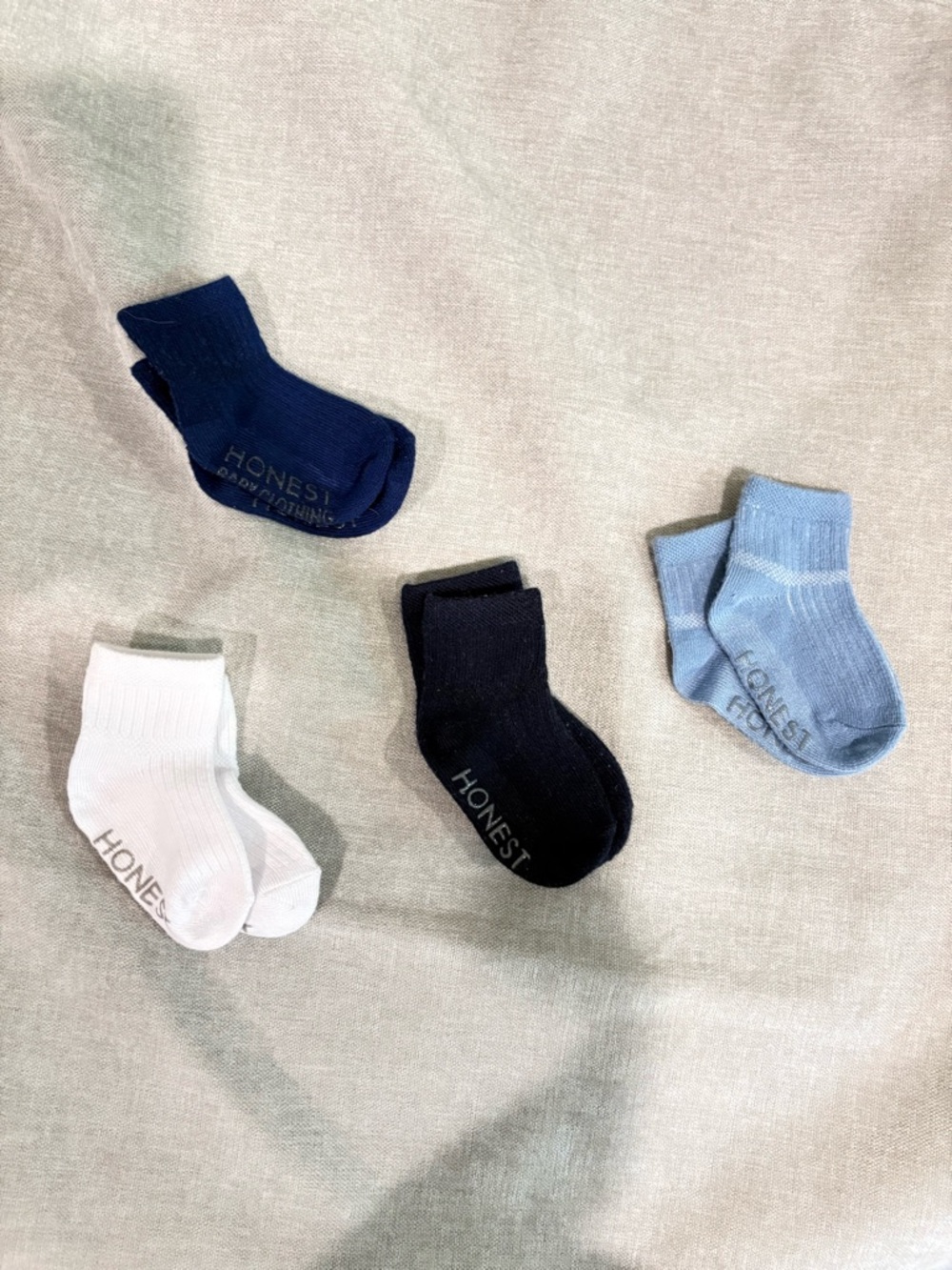 The Honest Company Organic Baby Socks Set - Navy, Light Blue, White, Black